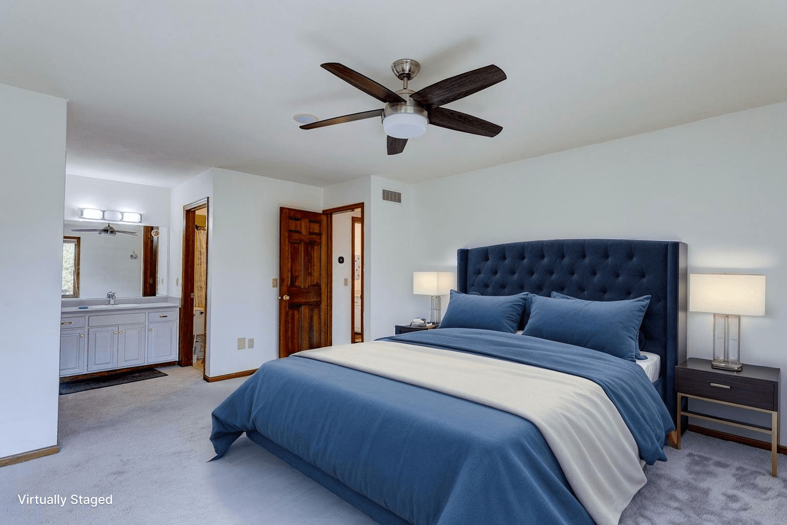 IMG_6993_4_5_6_7HDR – Bedroom – Standard – 1