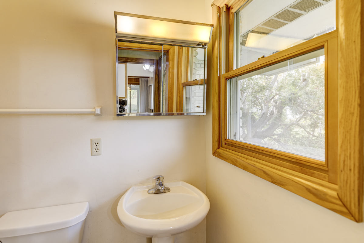 IMG_8136_37_38_39_40HDR