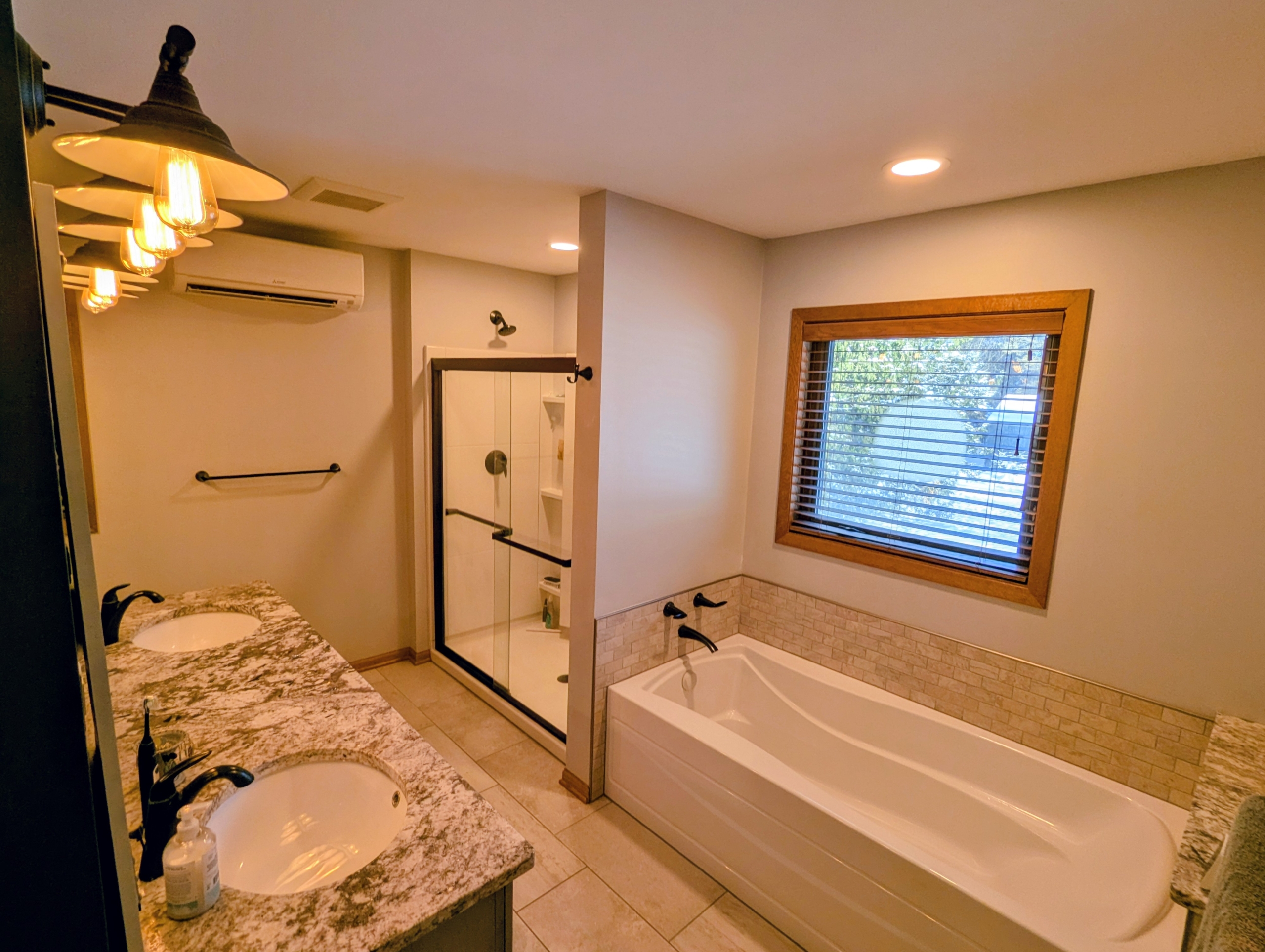 PXL_20251207_195817725~2