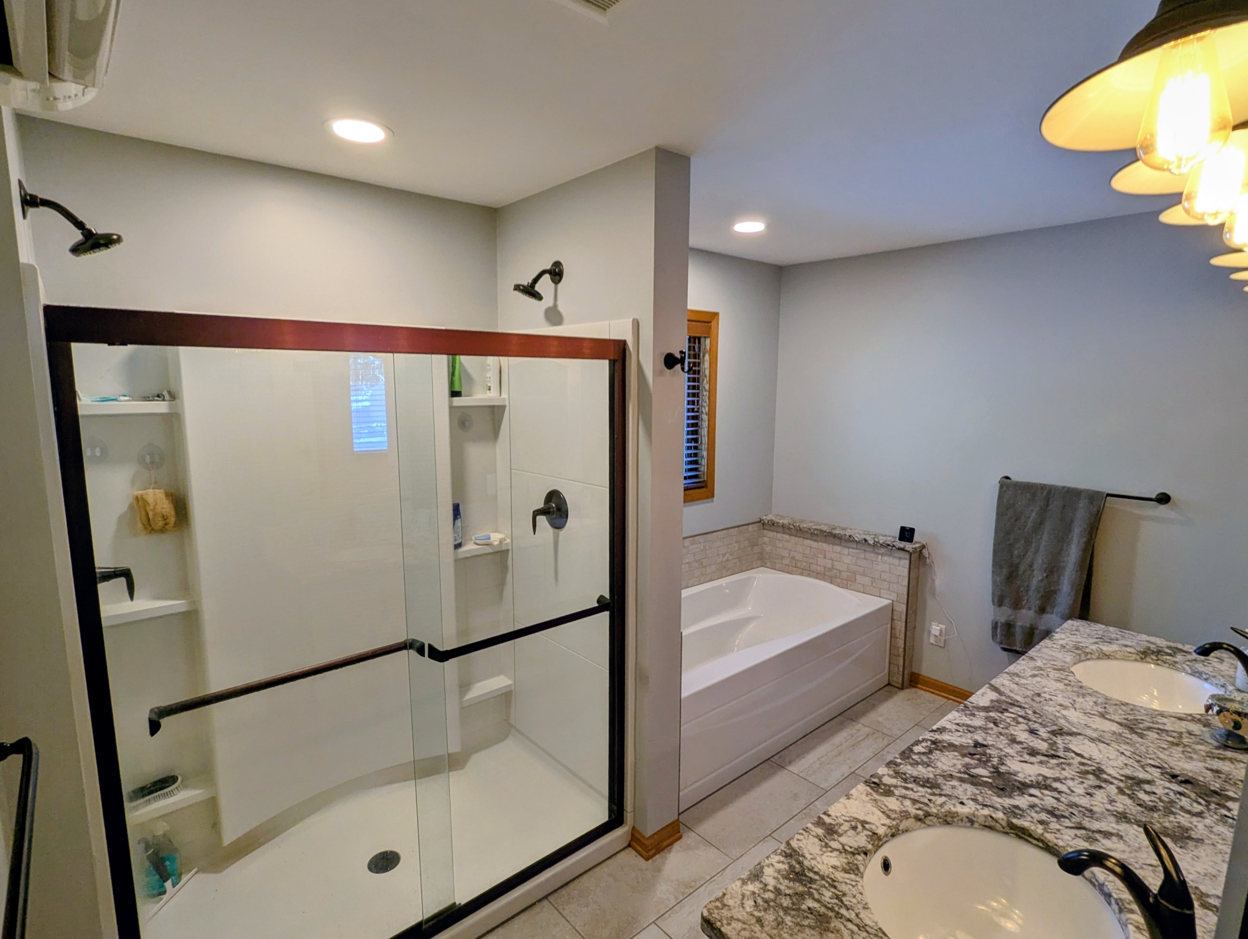 PXL_20251207_195836832~2