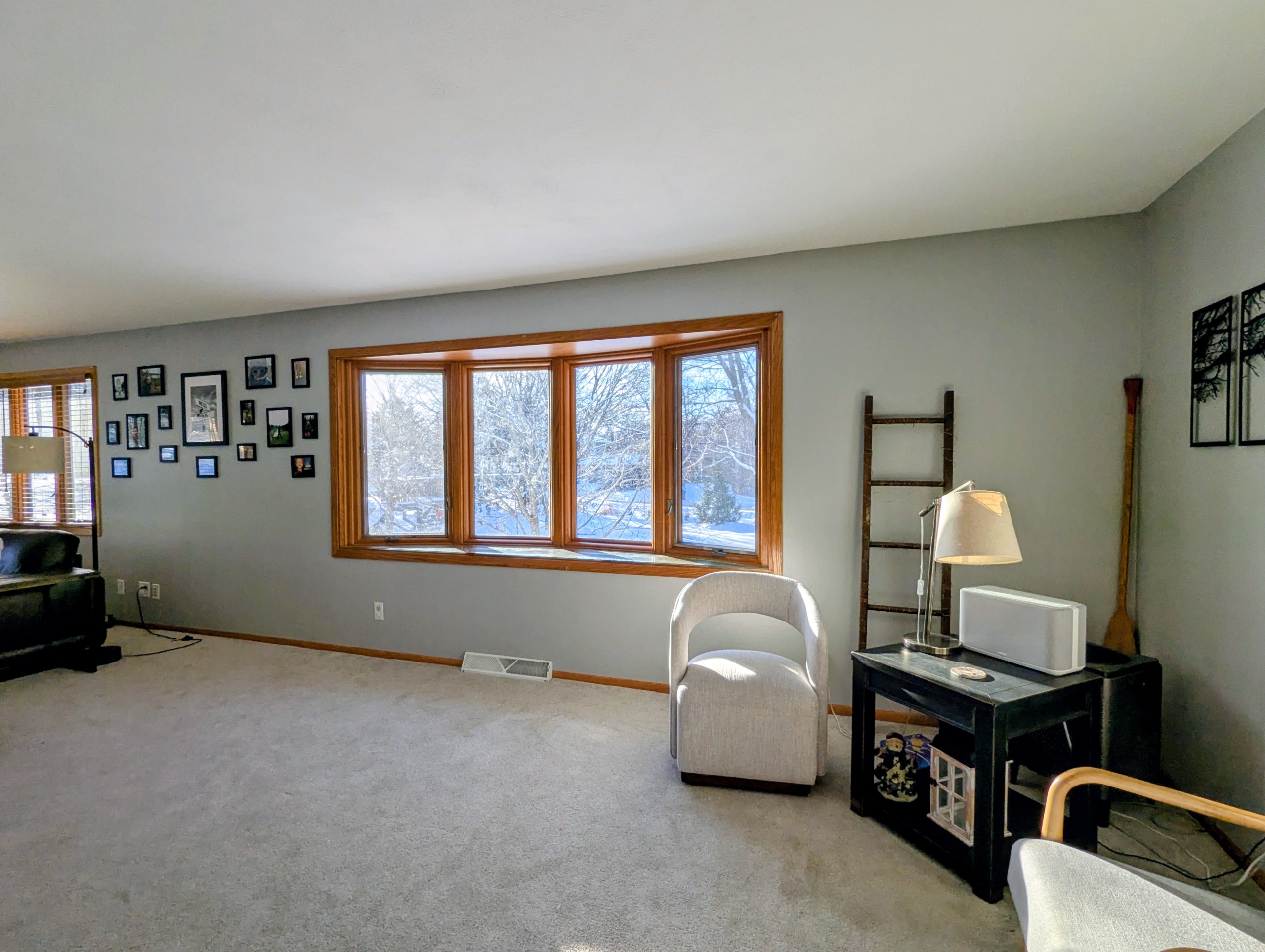 PXL_20251207_203516140~2