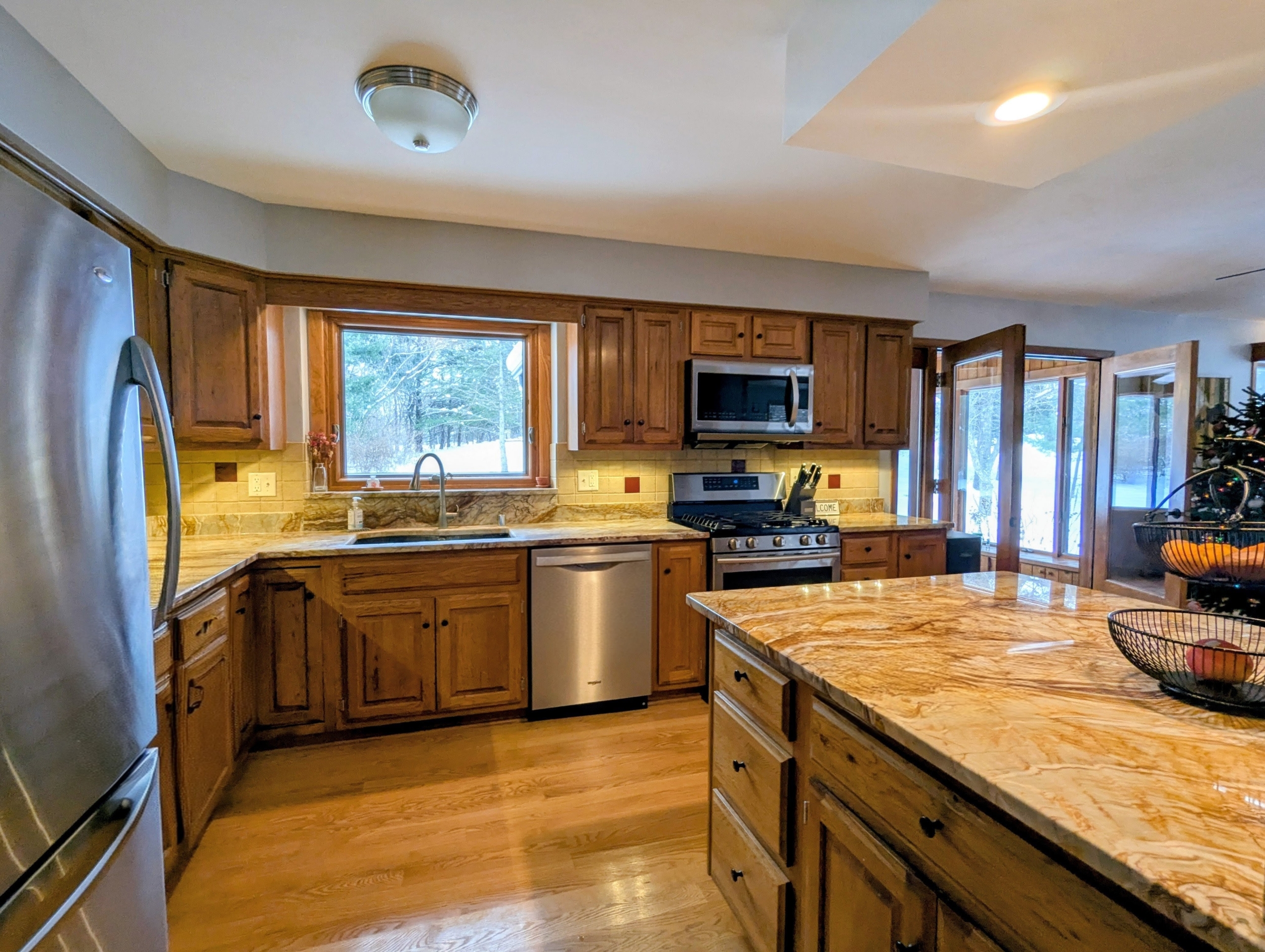 PXL_20251209_193753554~3