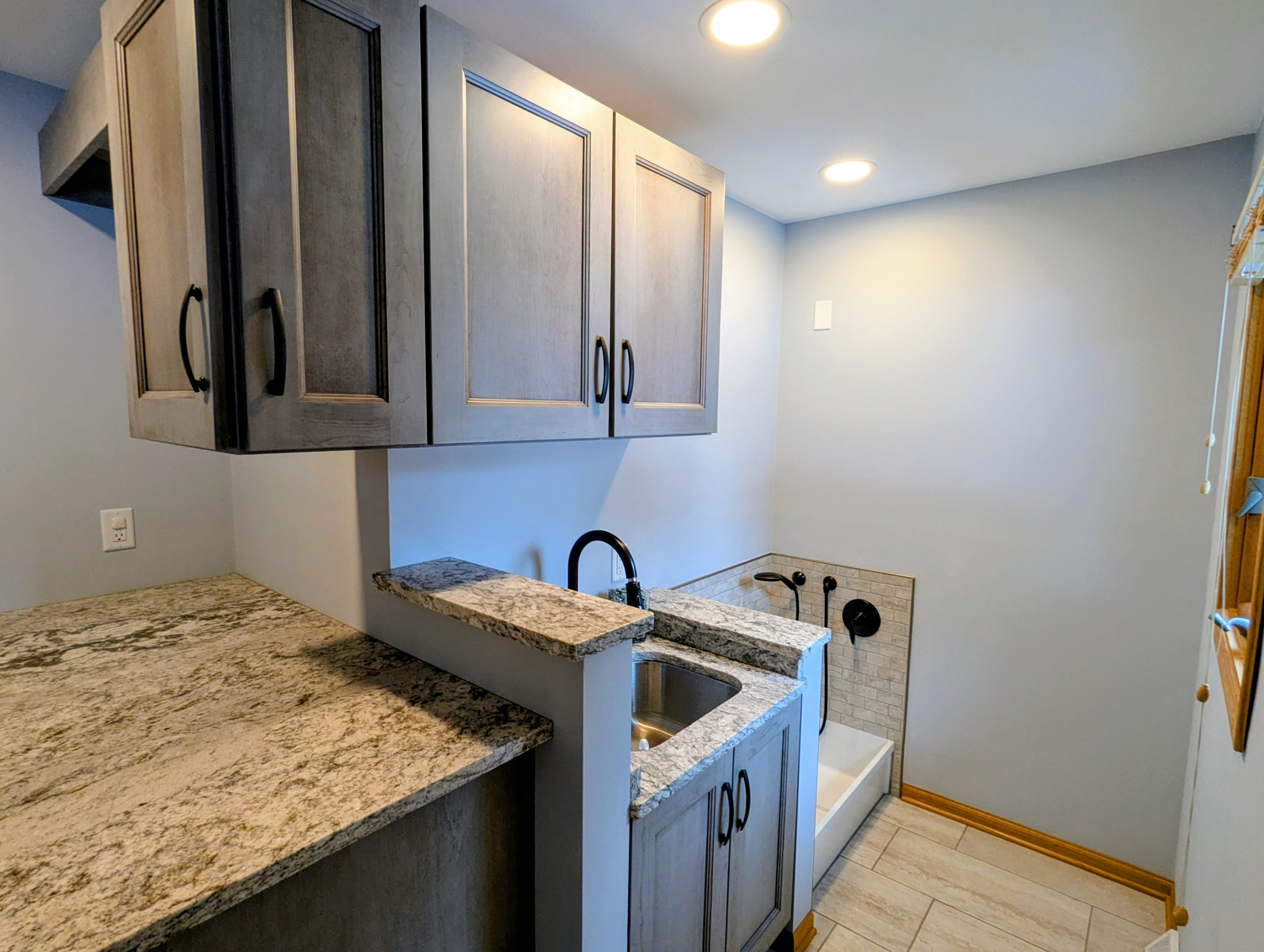 PXL_20251209_194358652~2