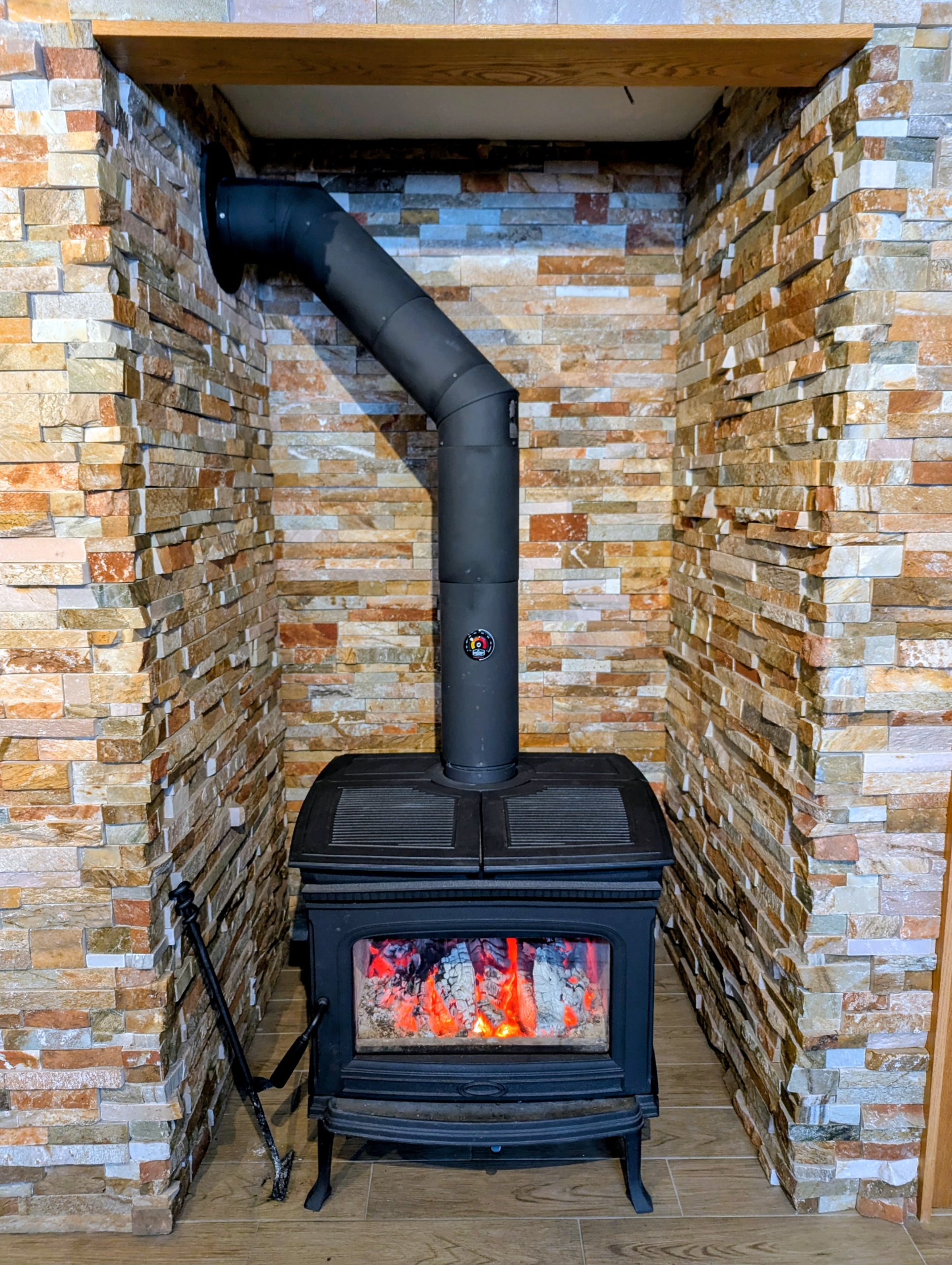 PXL_20251209_194808660~2