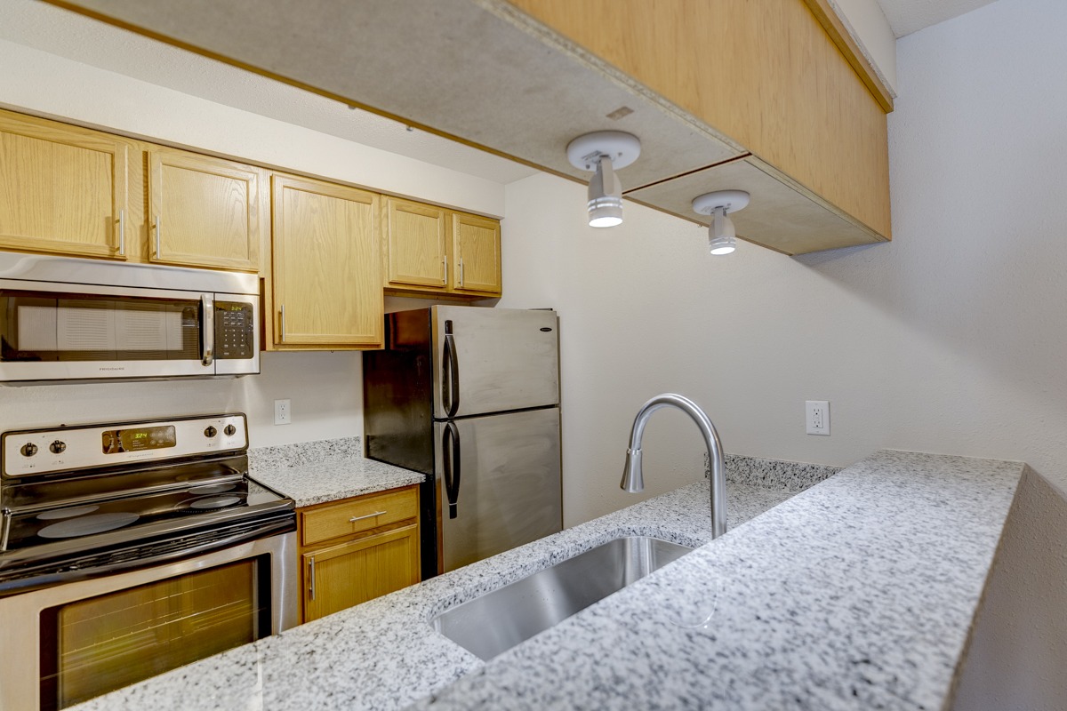 IMG_9878_79_80_81_82HDR